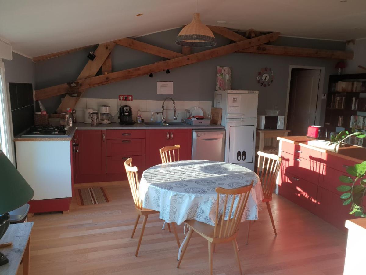 Chambre d'hôte de l'élevage du Lattay Les Hauts-d'Anjou Exterior foto